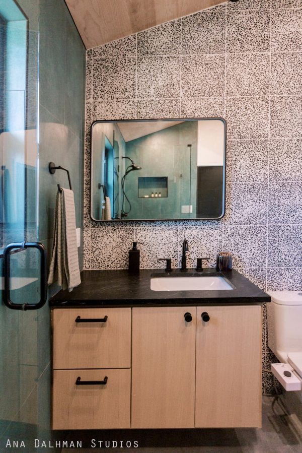 Riad Tile image 8