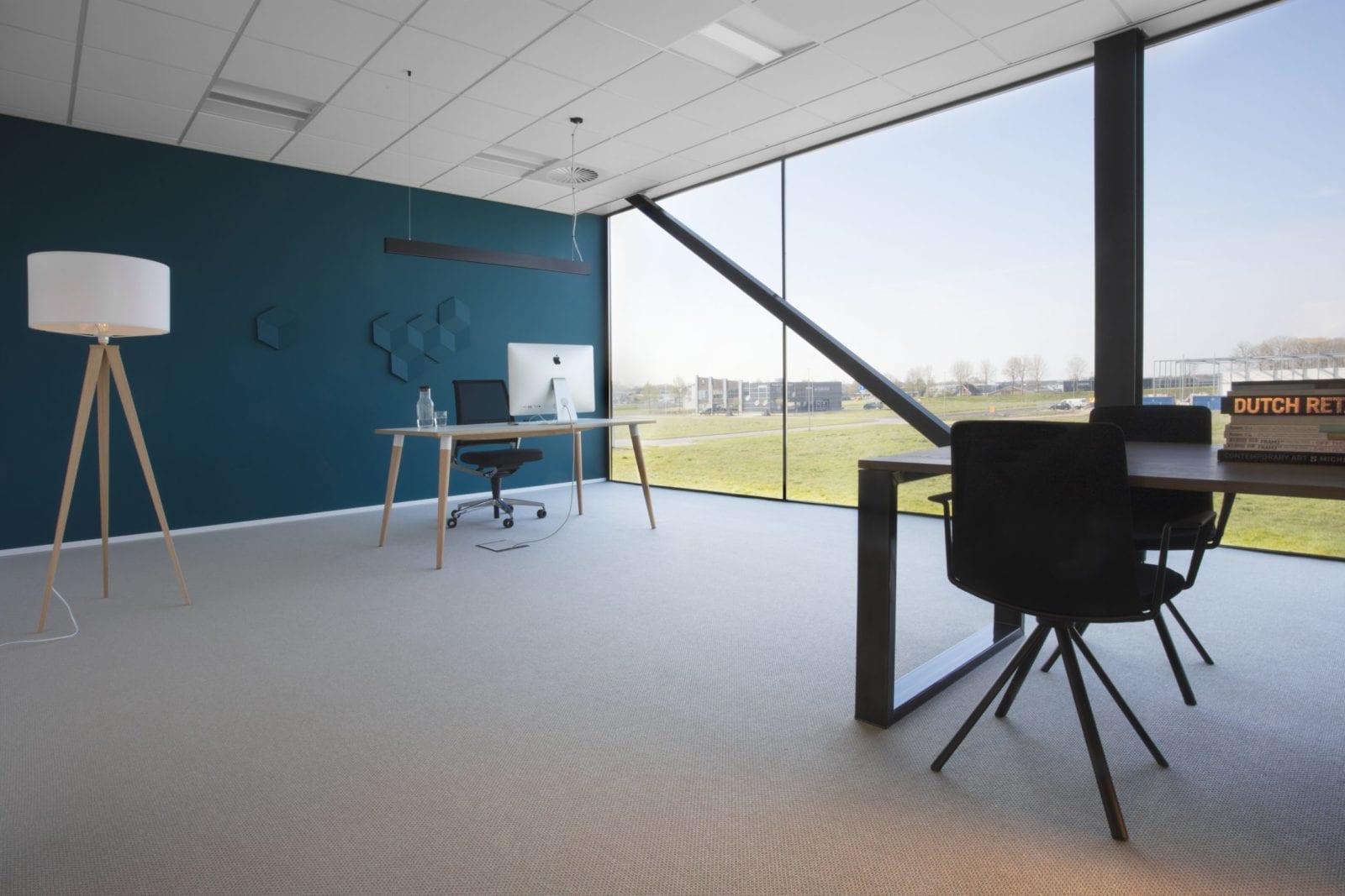 Van Besouw image 12