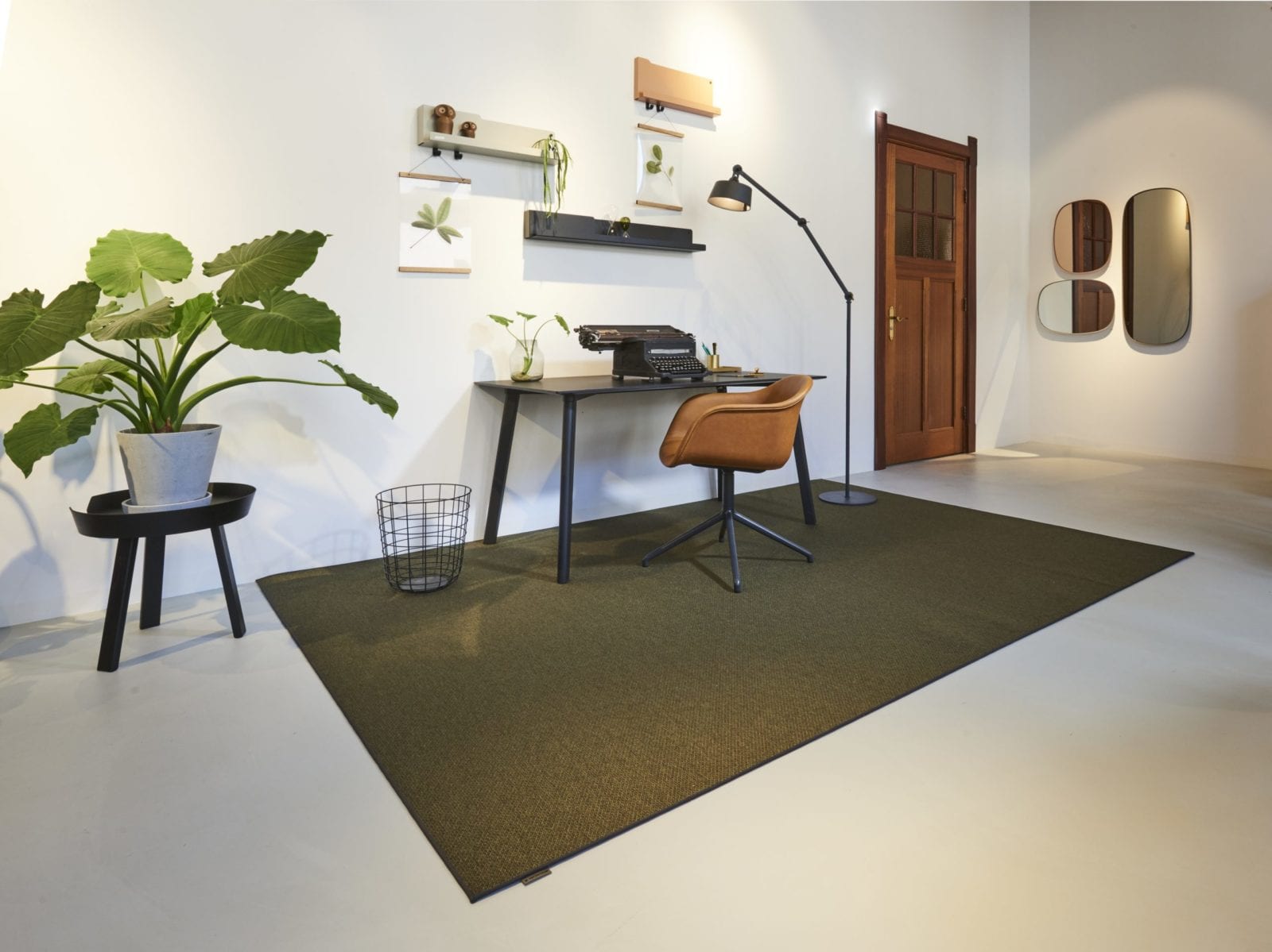 Van Besouw image 3