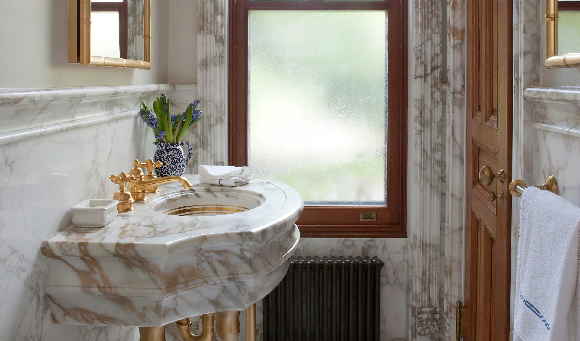 Ceramic Tile for Art and Architecture