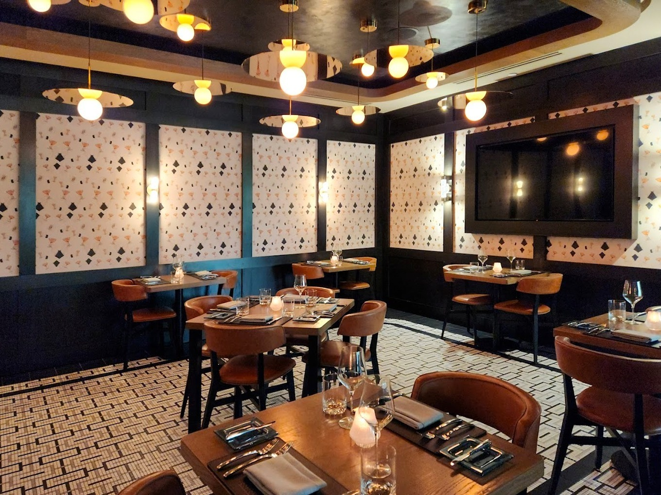 Astek Wallcovering image 2