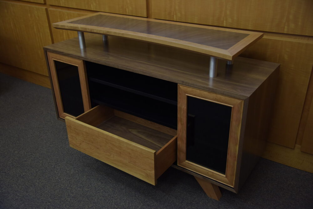 M. Bohlke Veneer Corporation image 3