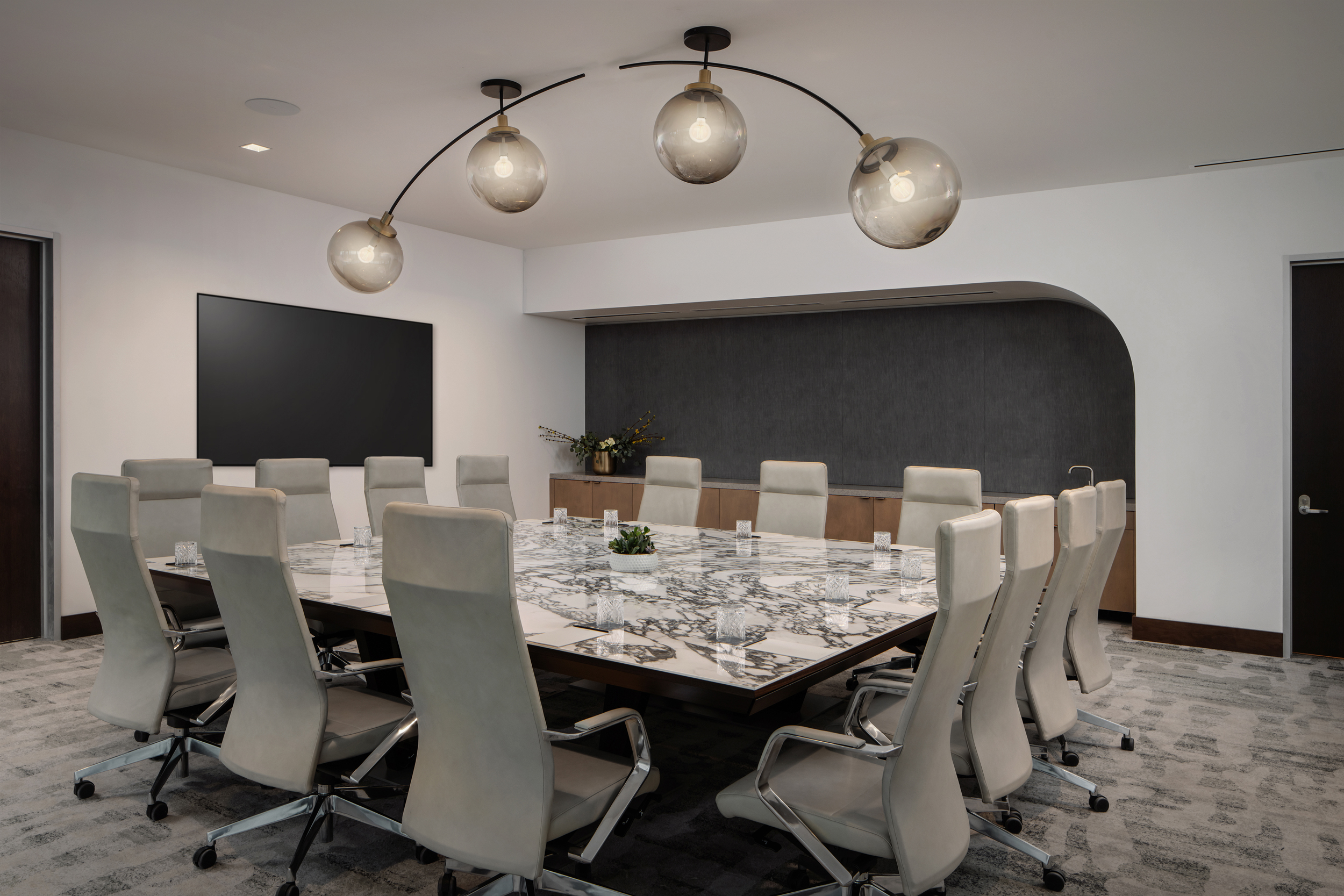 Moderno image 5