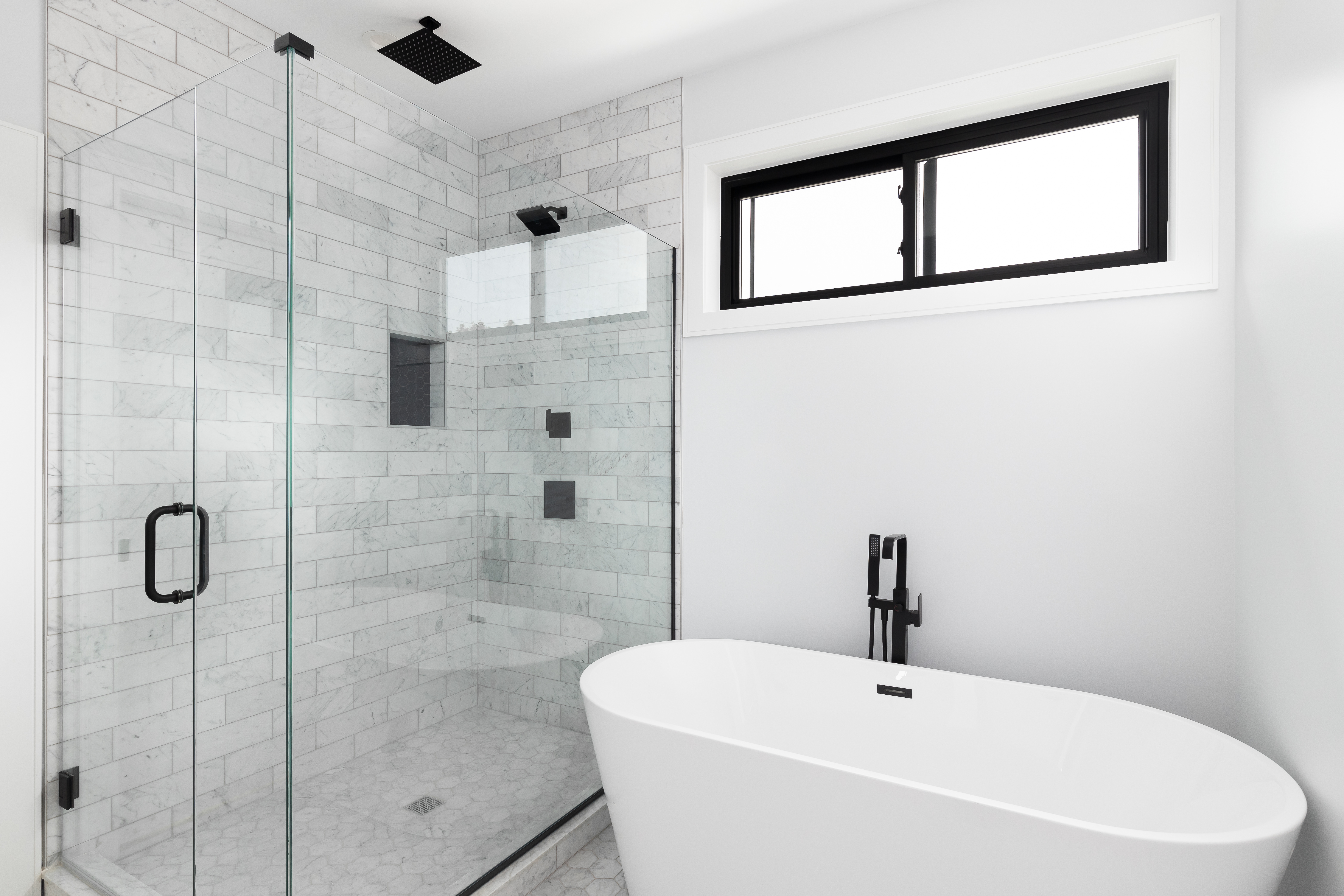 Aria Vetri Glazing Hardware Supply image 1