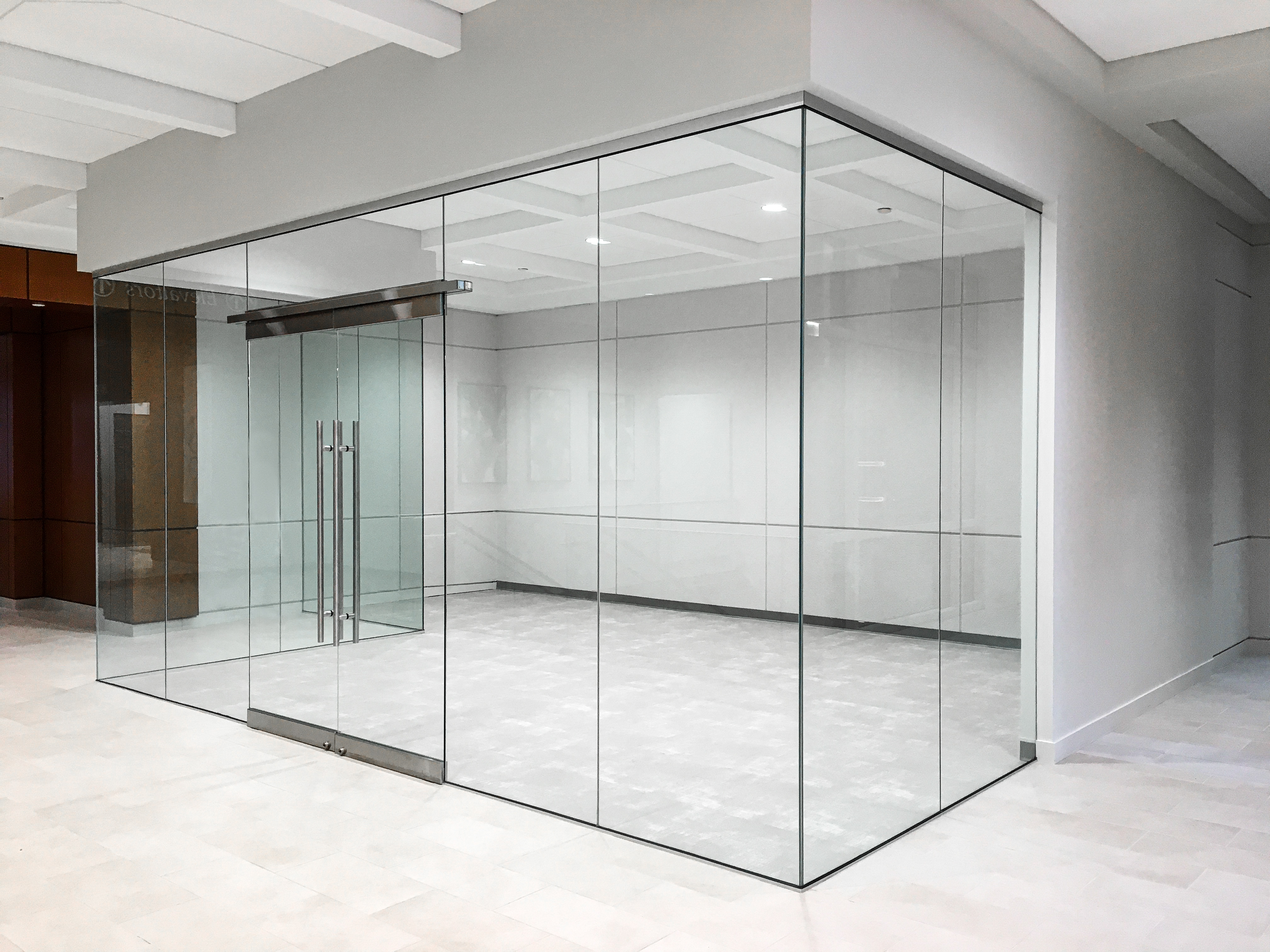 Aria Vetri Glazing Hardware Supply image 7