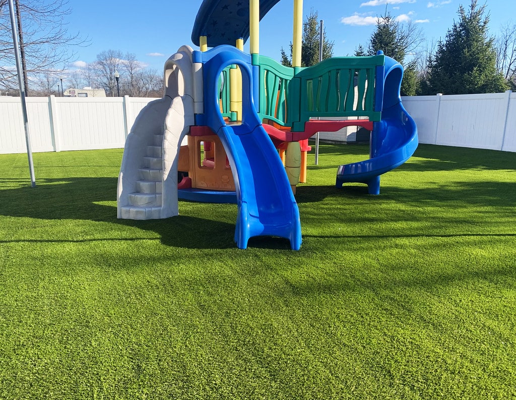 ForeverLawn image 13