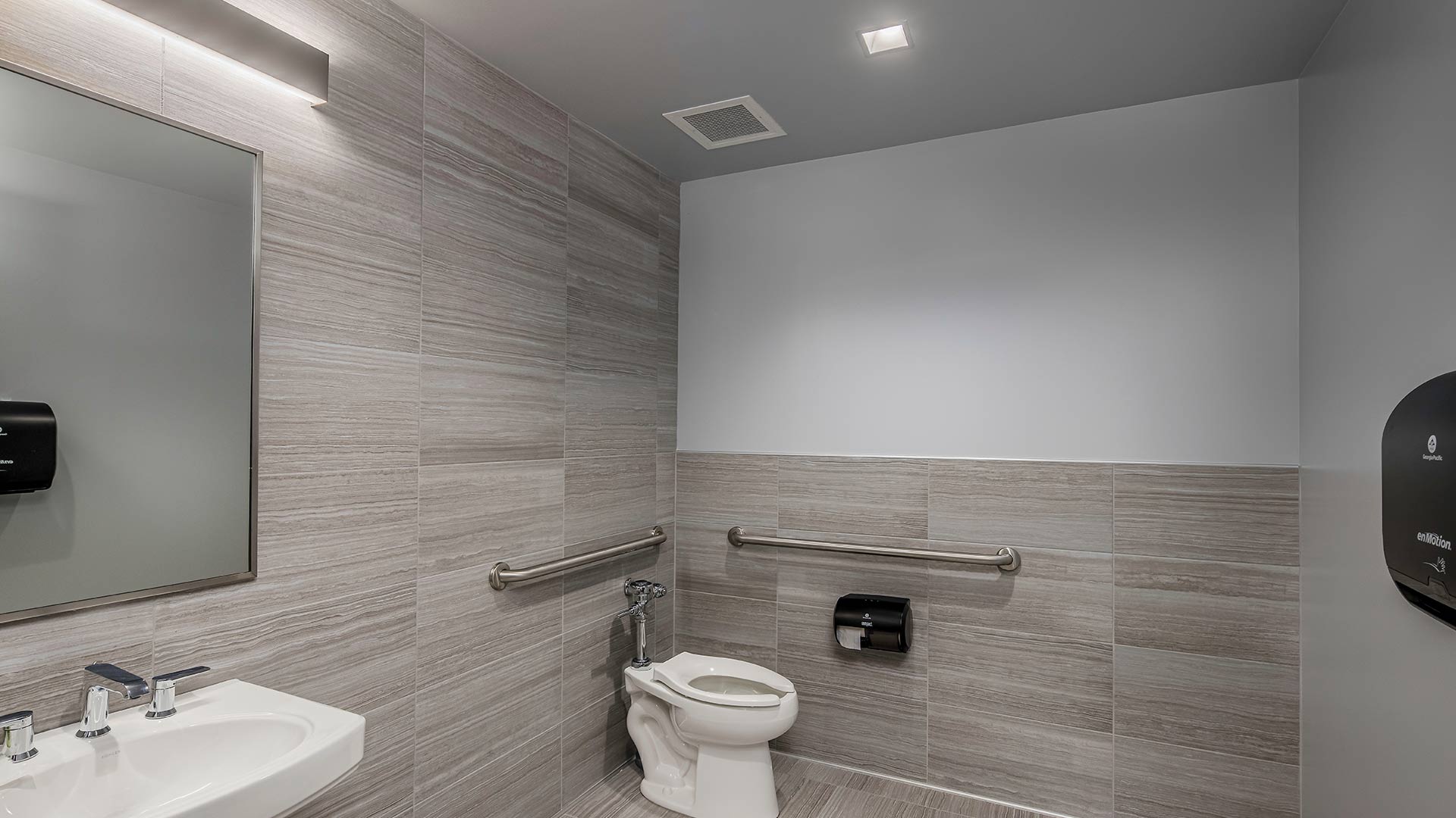 Lithonia Lighting image 16