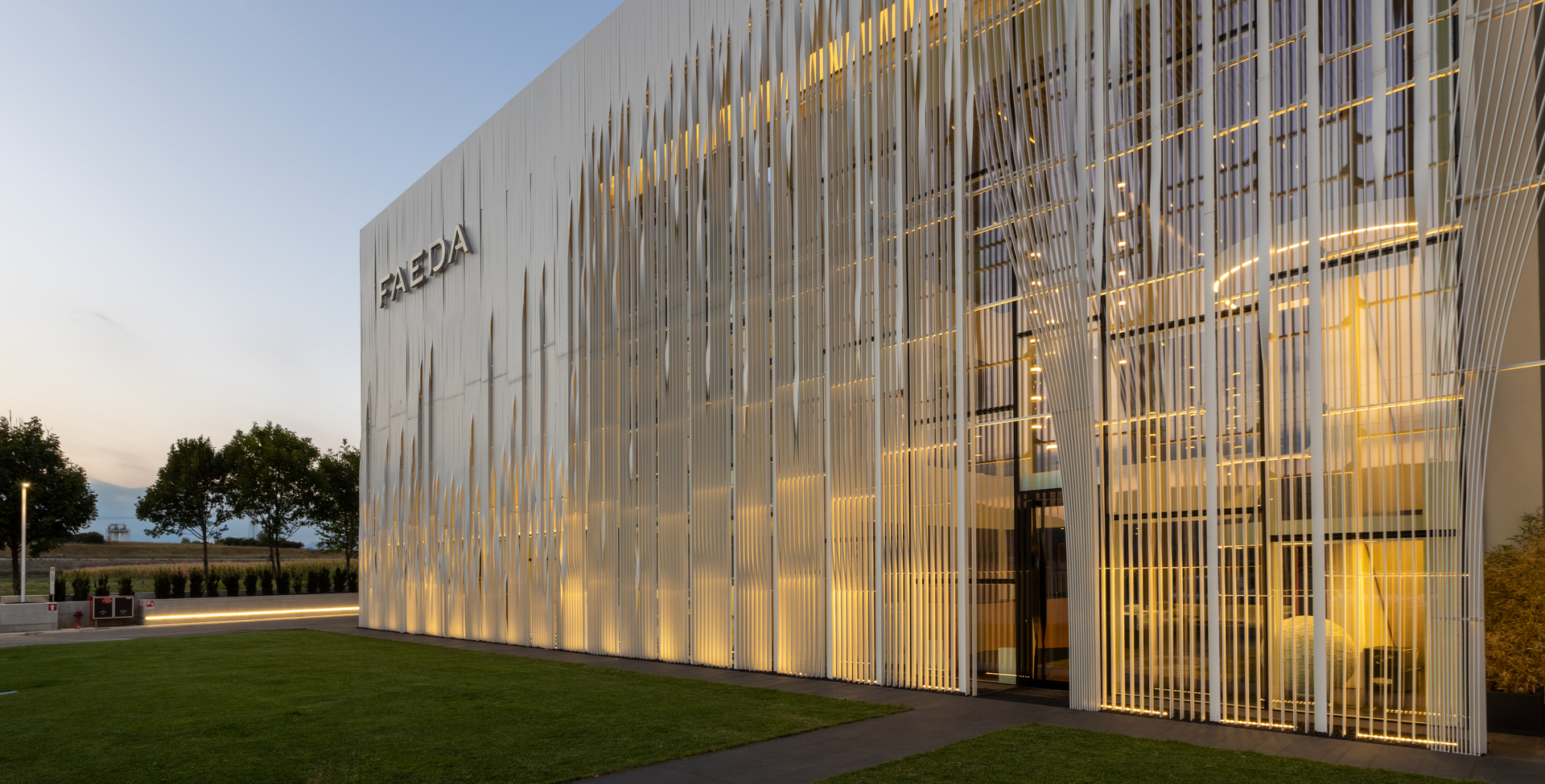 Artemide image 4