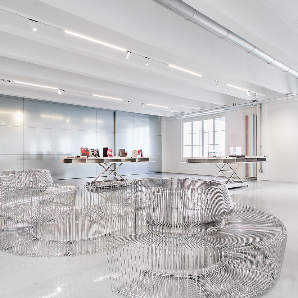 Artemide image 12