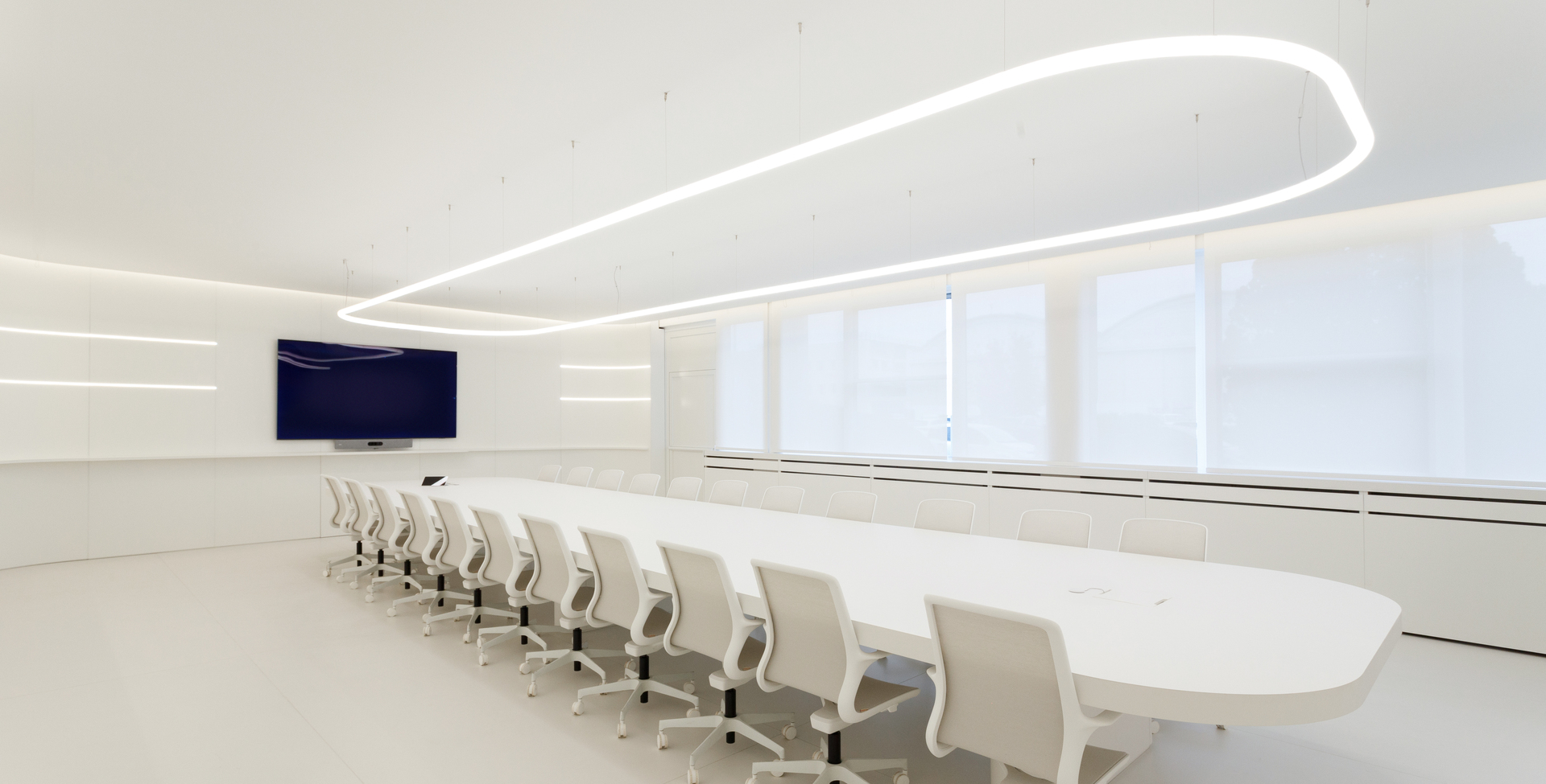 Artemide image 16