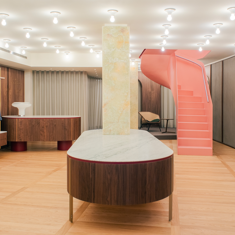 Artemide image 14
