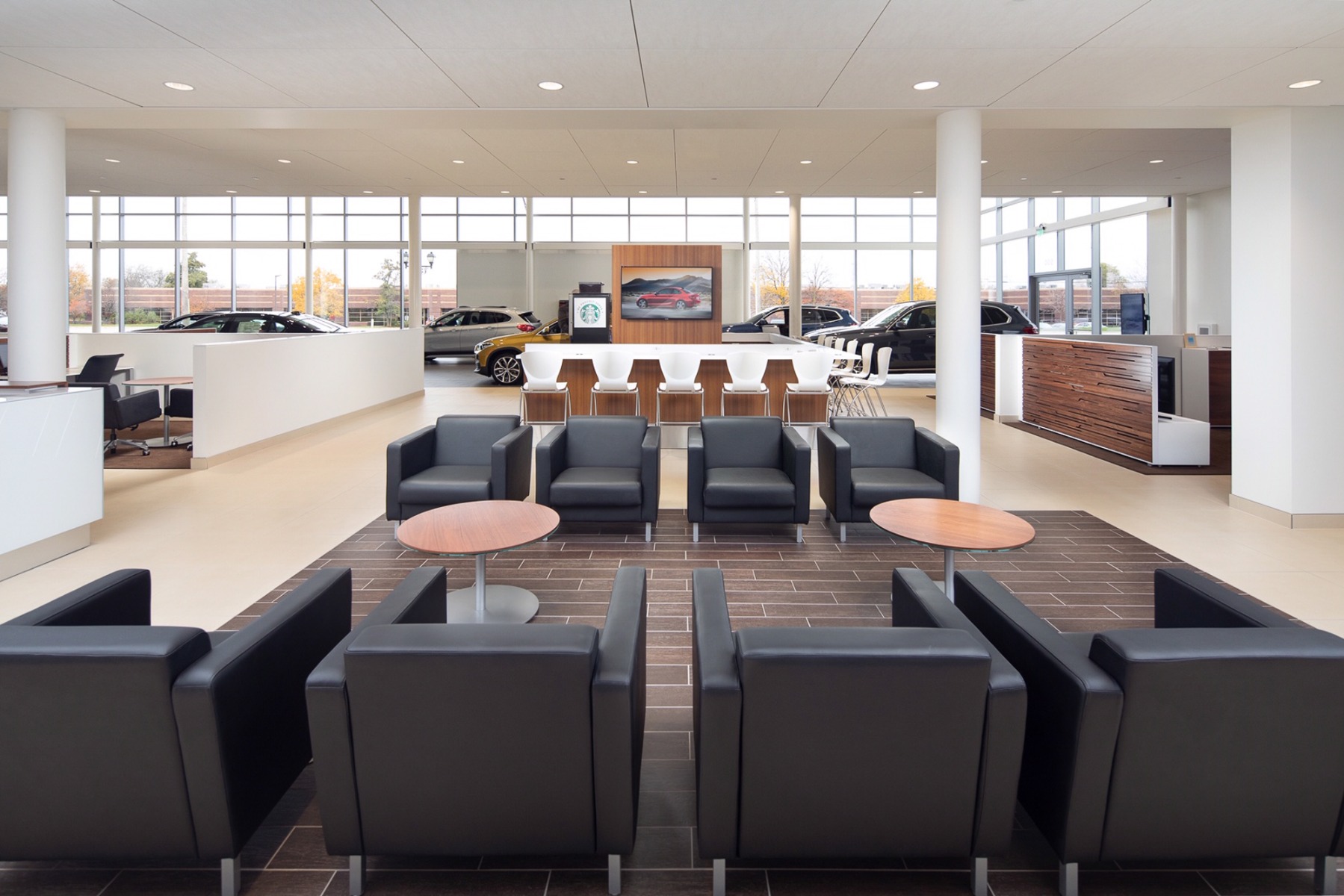 Vantage Lighting image 9