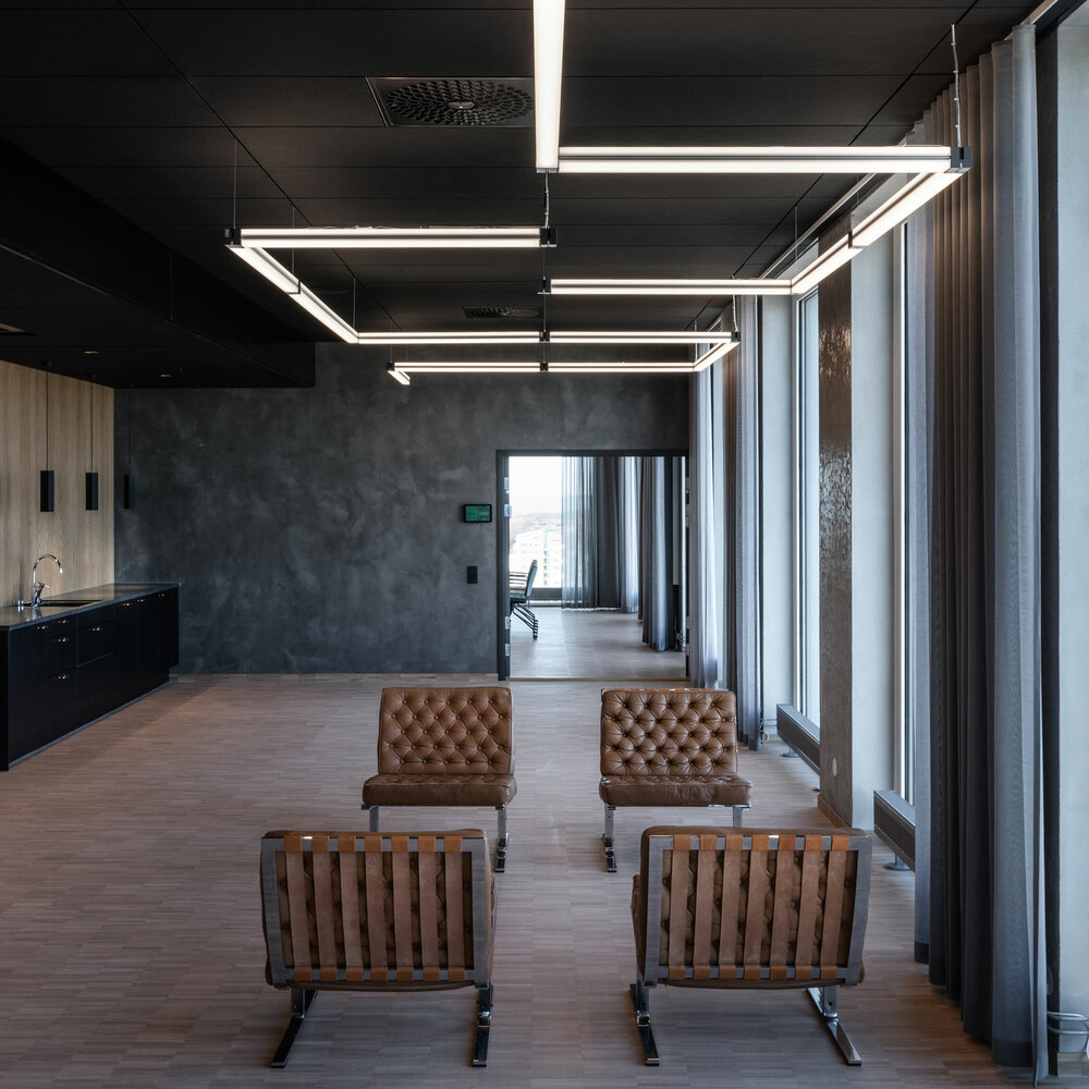 LED Linear image 24