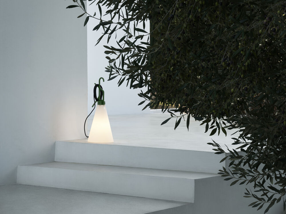 Flos image 19