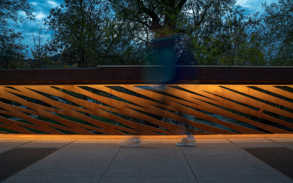 LED Linear image 5