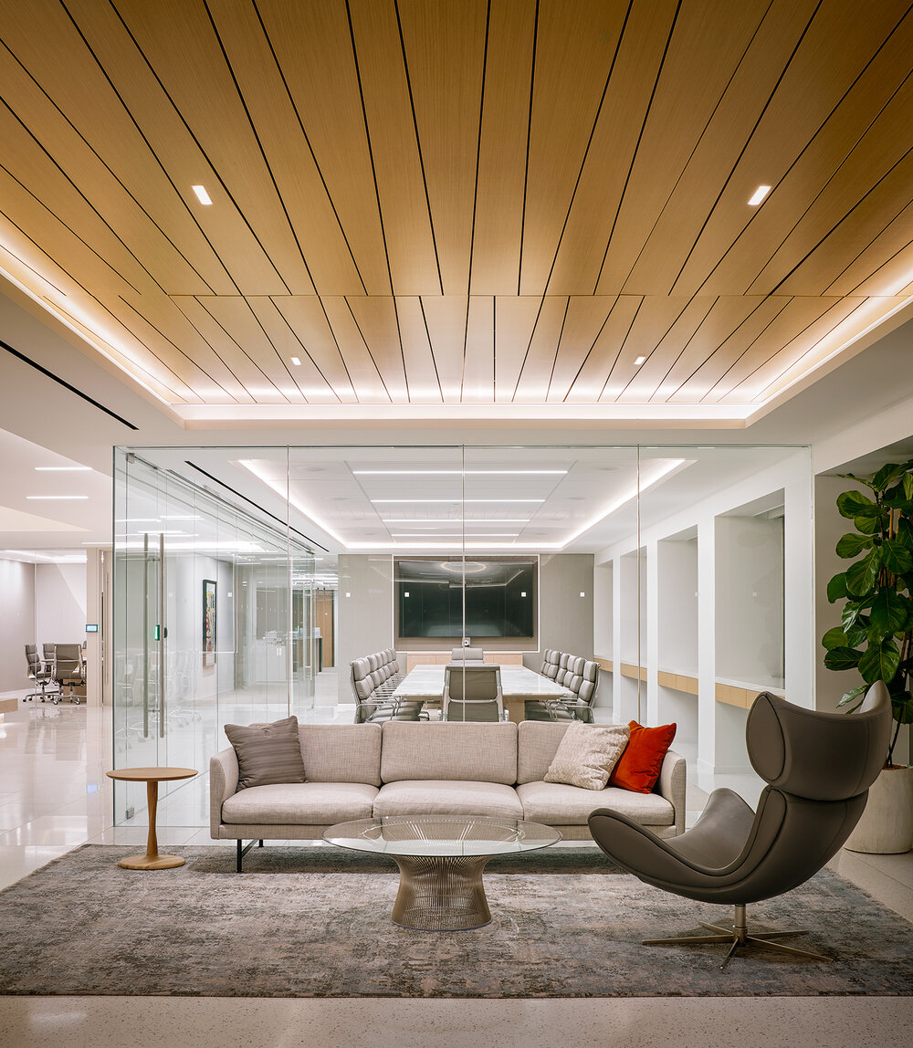 LED Linear image 84