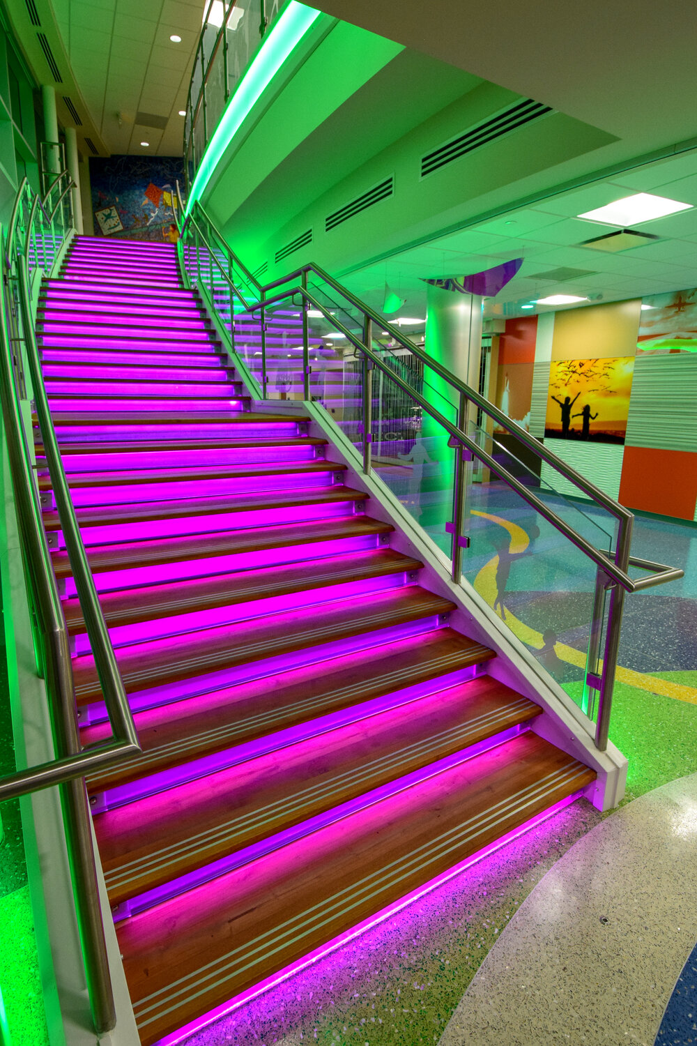 LED Linear image 44