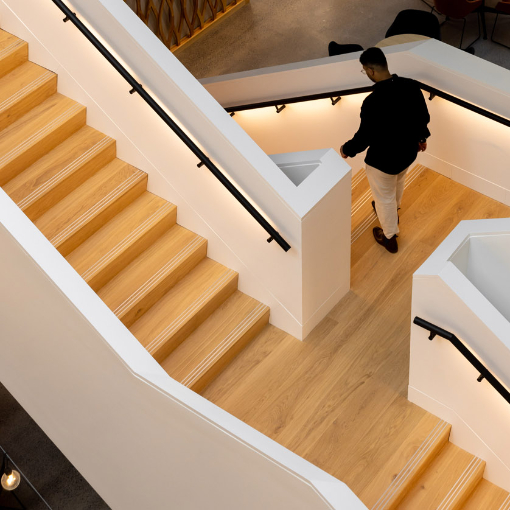 KKDC Lighting image 2