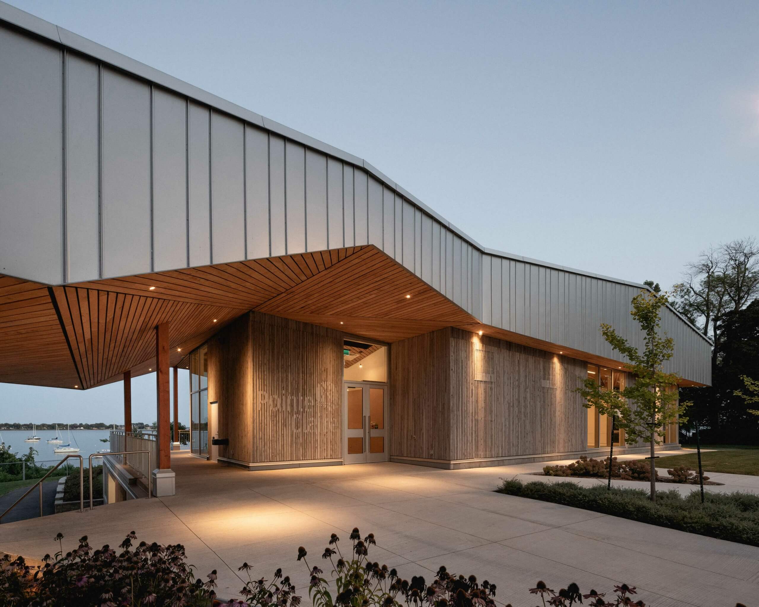 Prevost Architectural Aluminum image 9