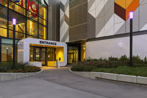 Sternberg Lighting image 3