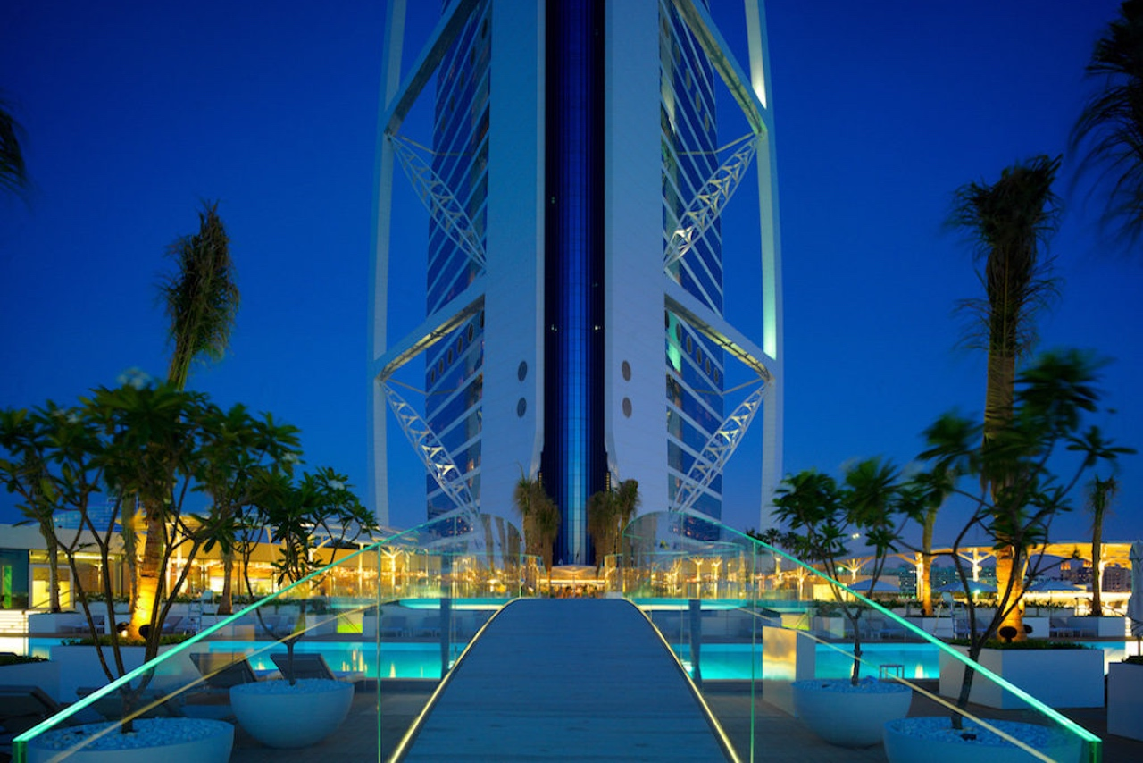 Organic Lighting Systems image 3