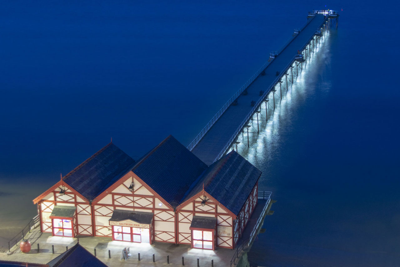 MaxiLED Lighting image 3