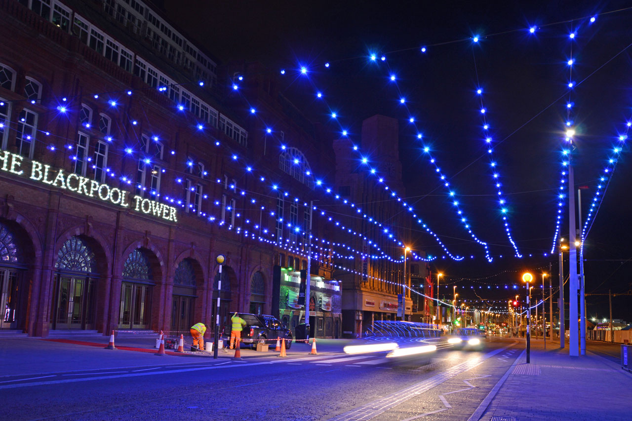 MaxiLED Lighting image 6