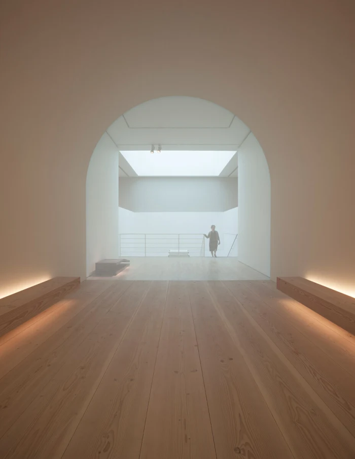 Dinesen image 8