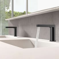 Fontana Showers image 23