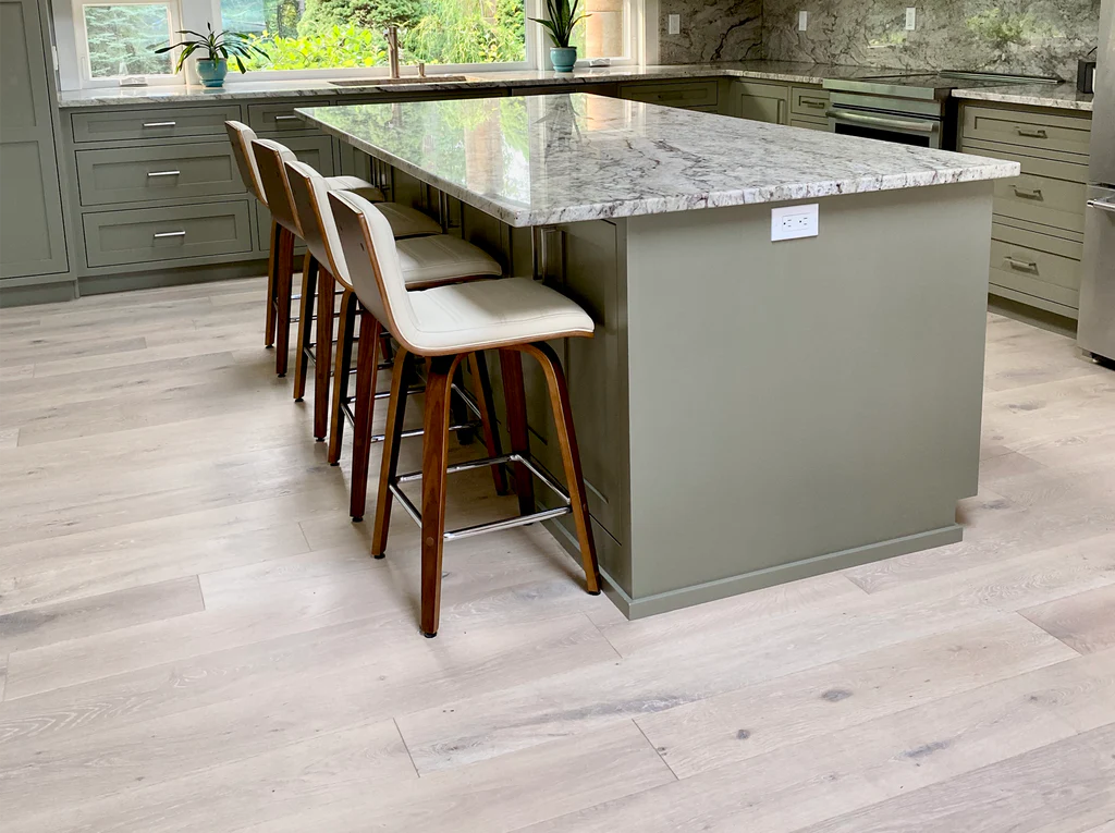 Monarch Plank image 11