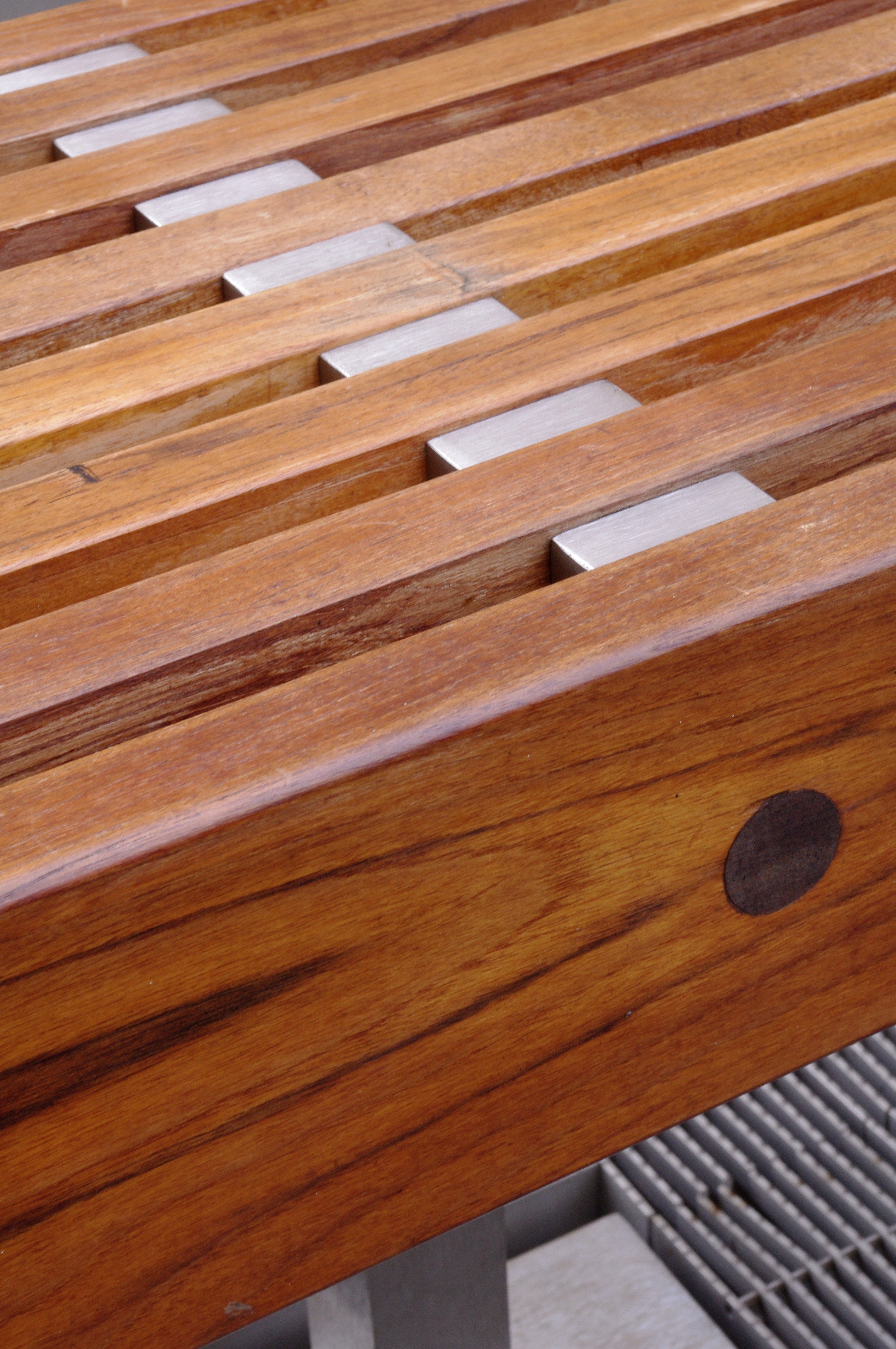 Slatted image 7