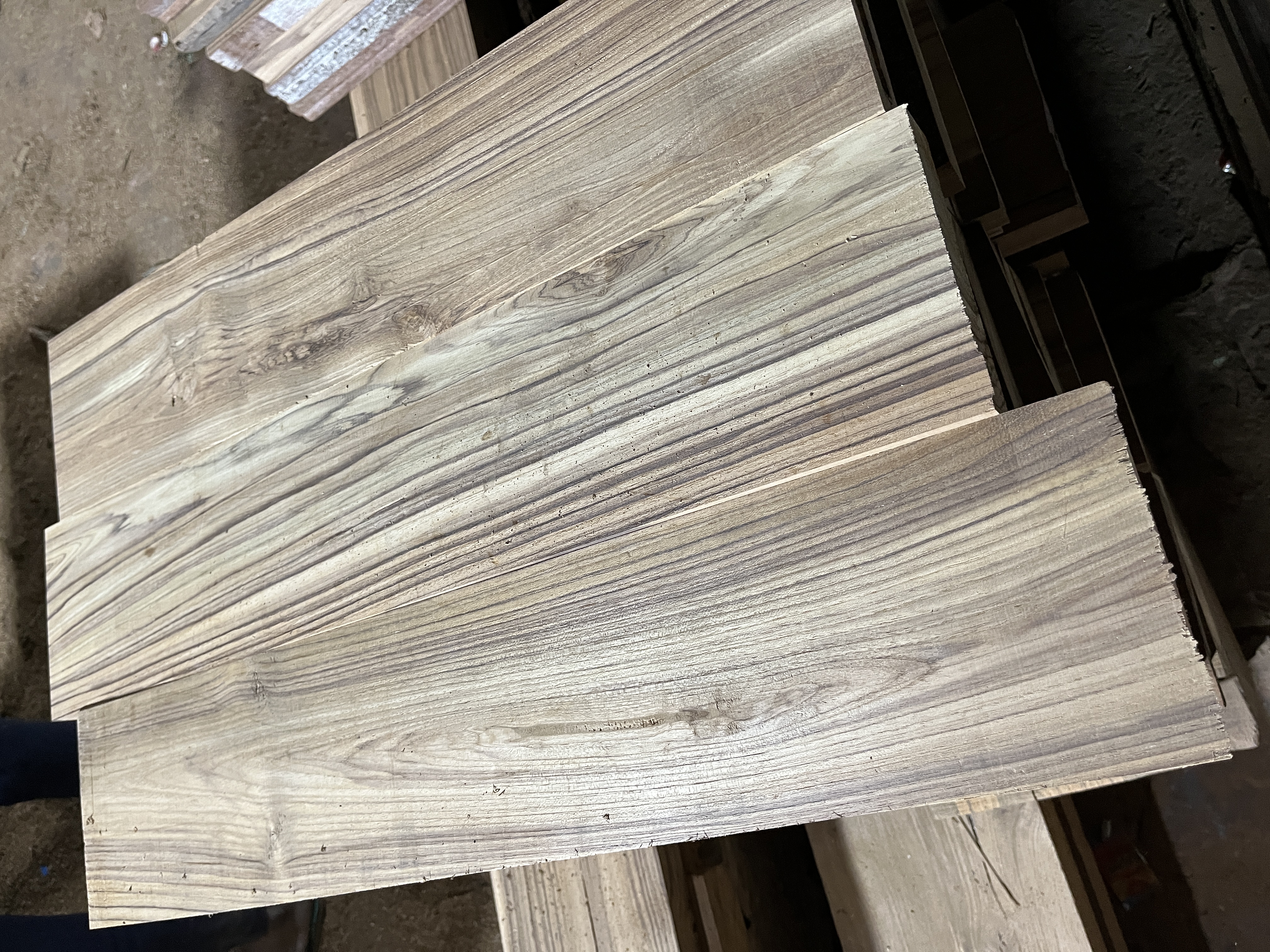 Slatted image 20