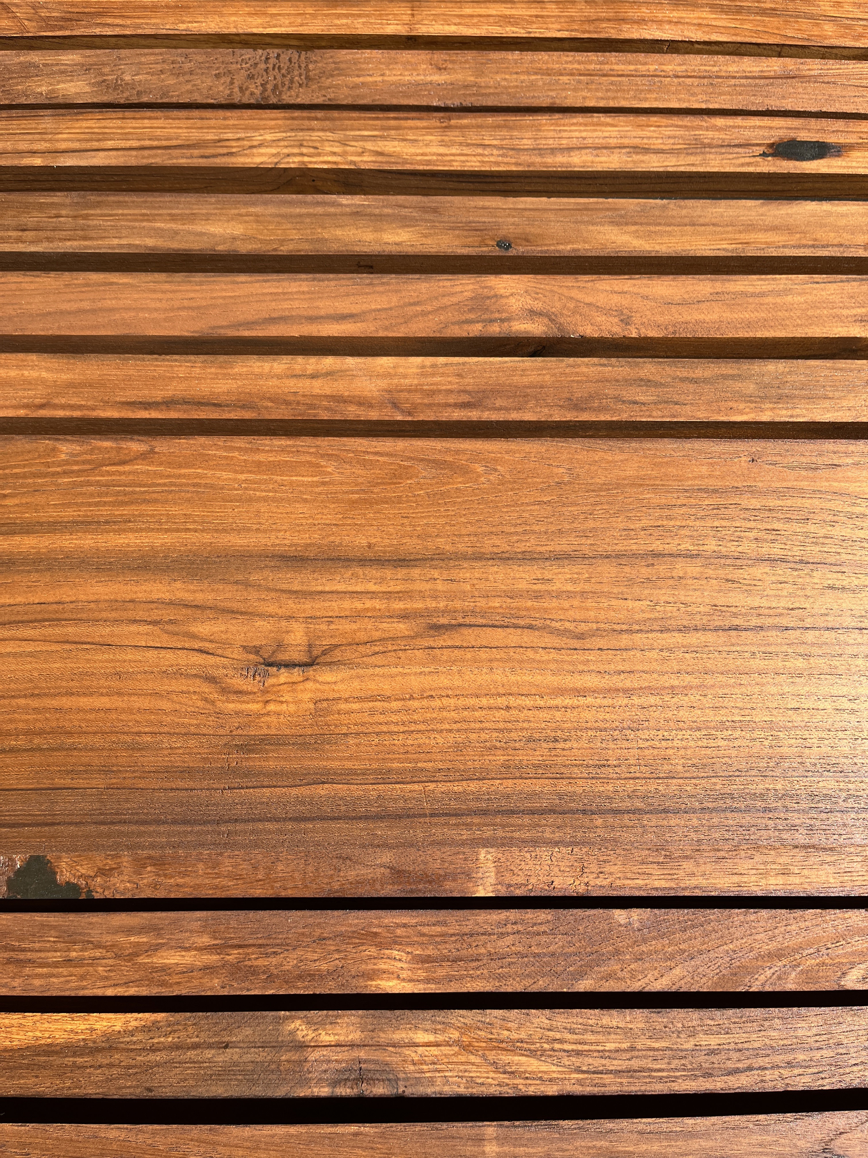 Slatted image 16