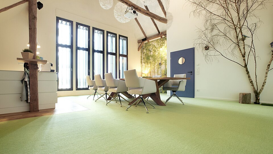 Tretford Carpet image 16