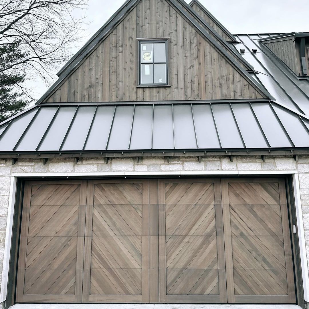 Carriage Door image 10