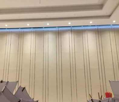 E.G. Movable Wall image 6