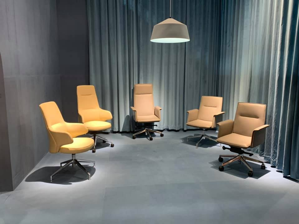Furicco Furniture image 1