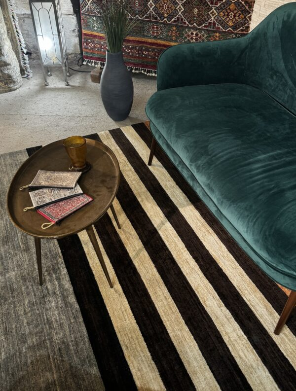 Maison Du Tapis image 3
