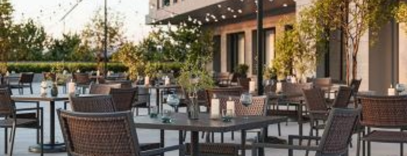 Tropitone Furniture