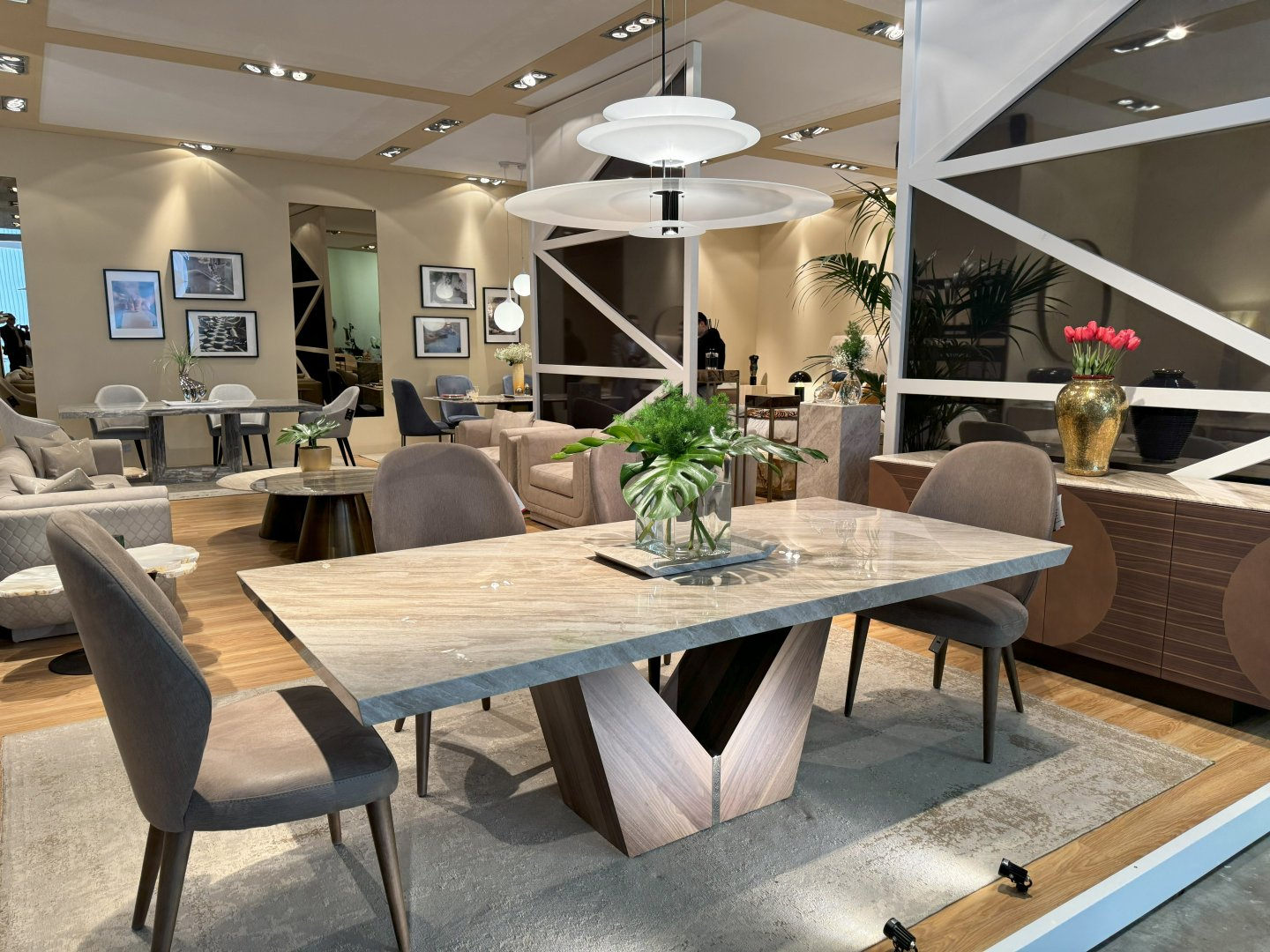 Stone International image 35
