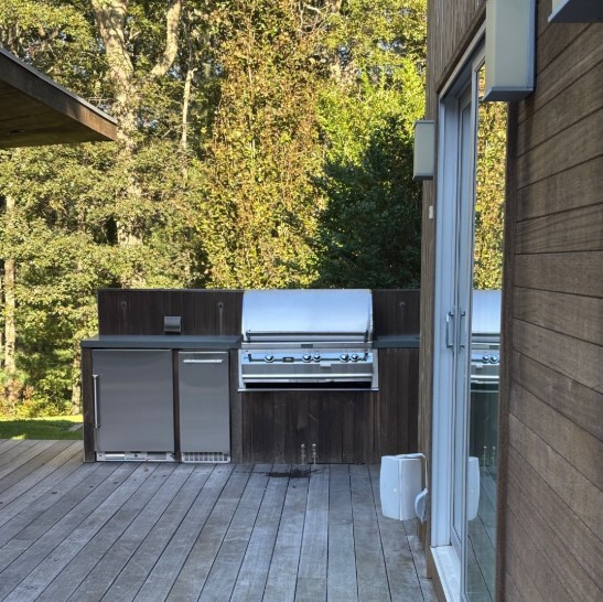 Summit Appliance image 1