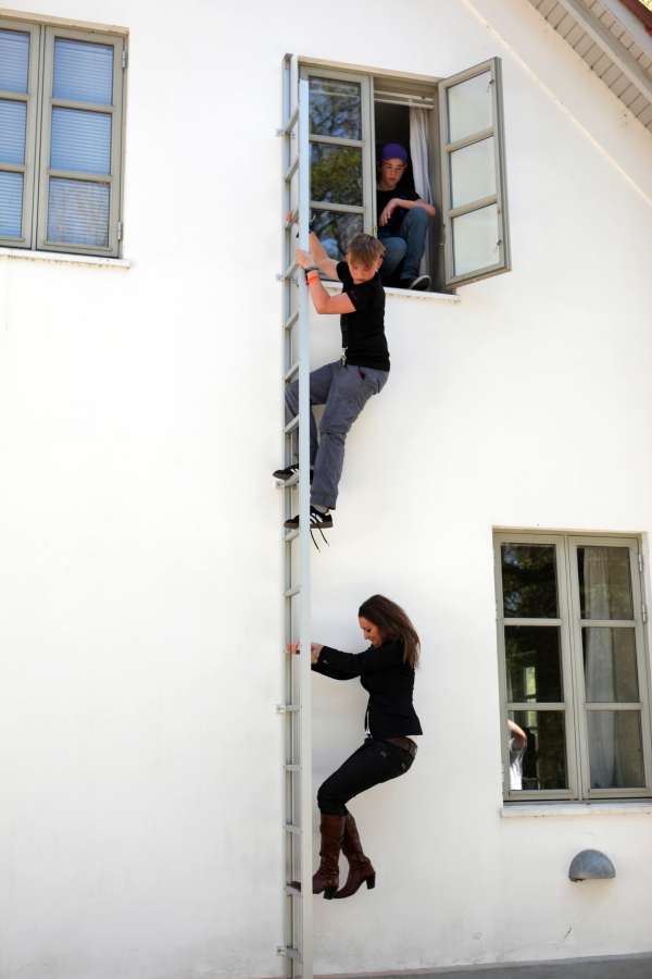 Safer Escape – Modum Retractable Fire Escape Ladder