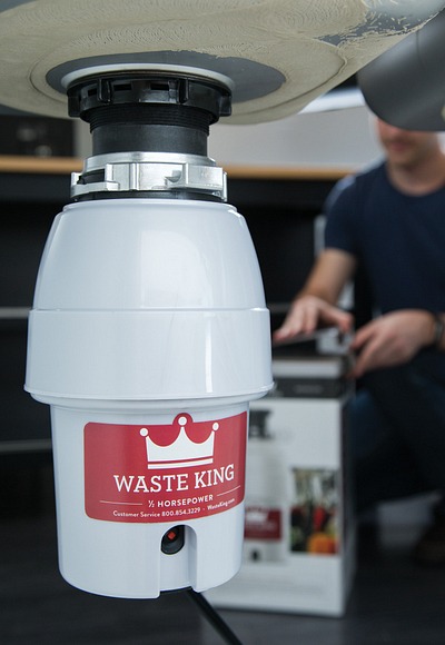 Waste King image 9
