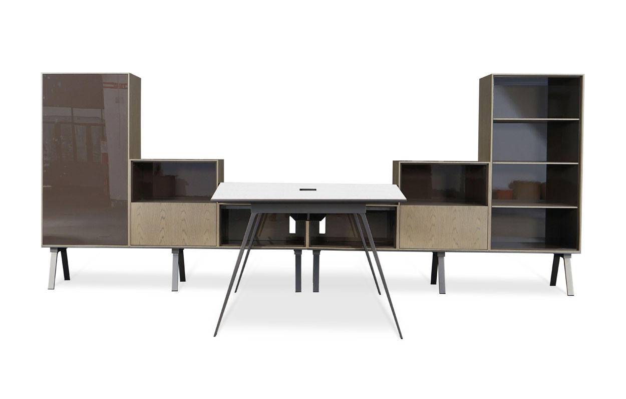 Decca Contract image 1