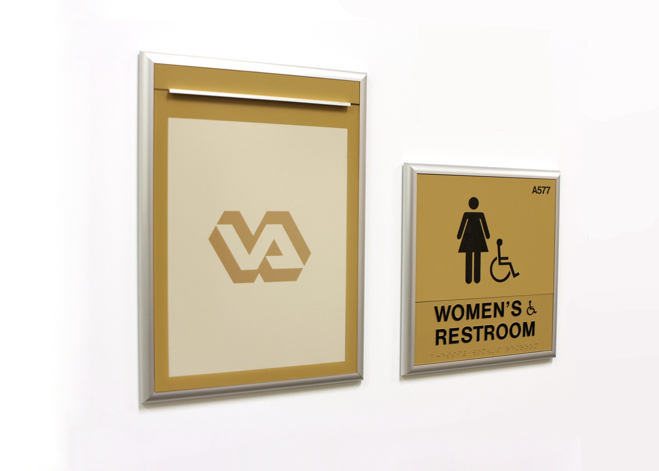 2/90 Sign Systems image 2