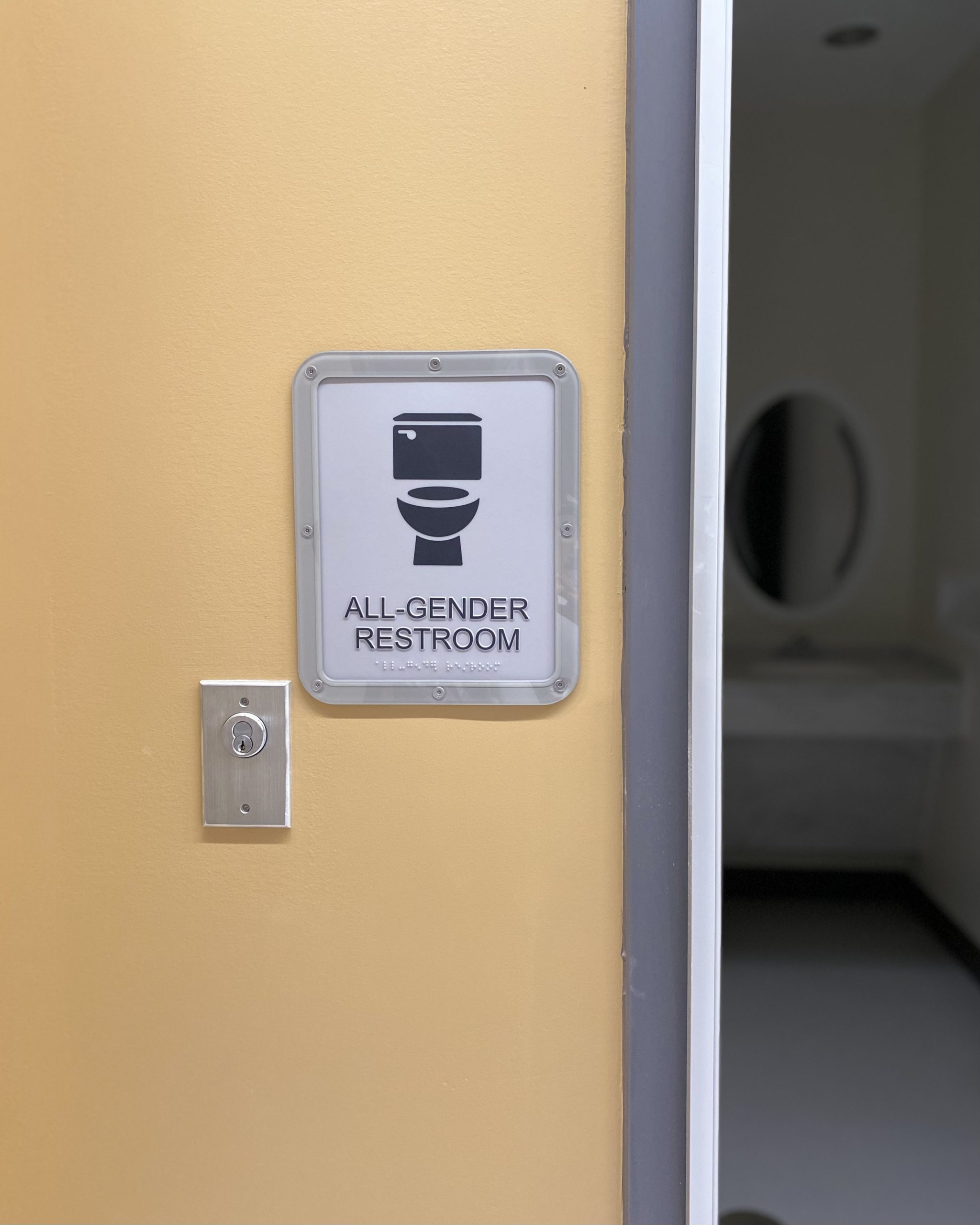 2/90 Sign Systems image 15