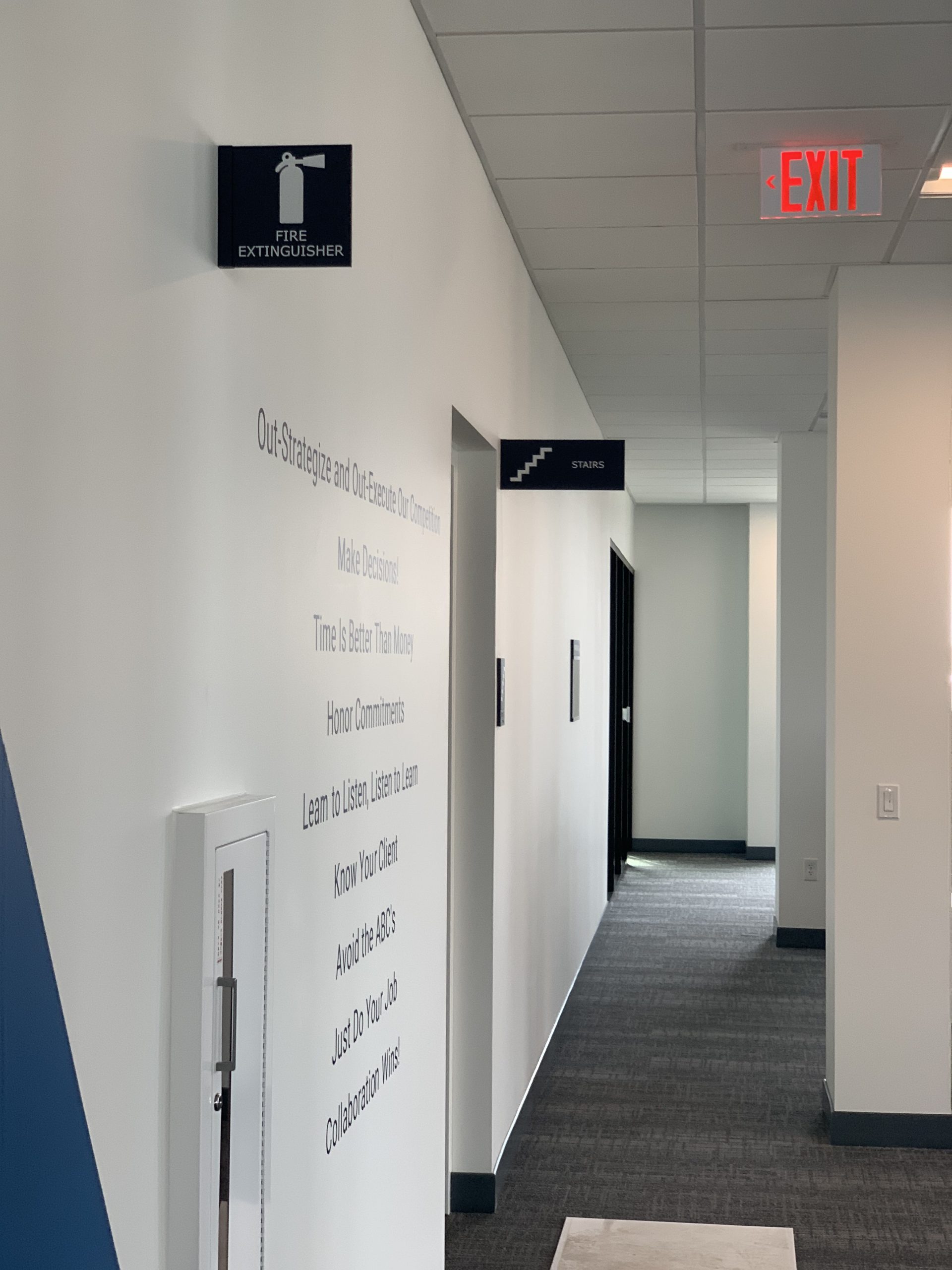2/90 Sign Systems image 3