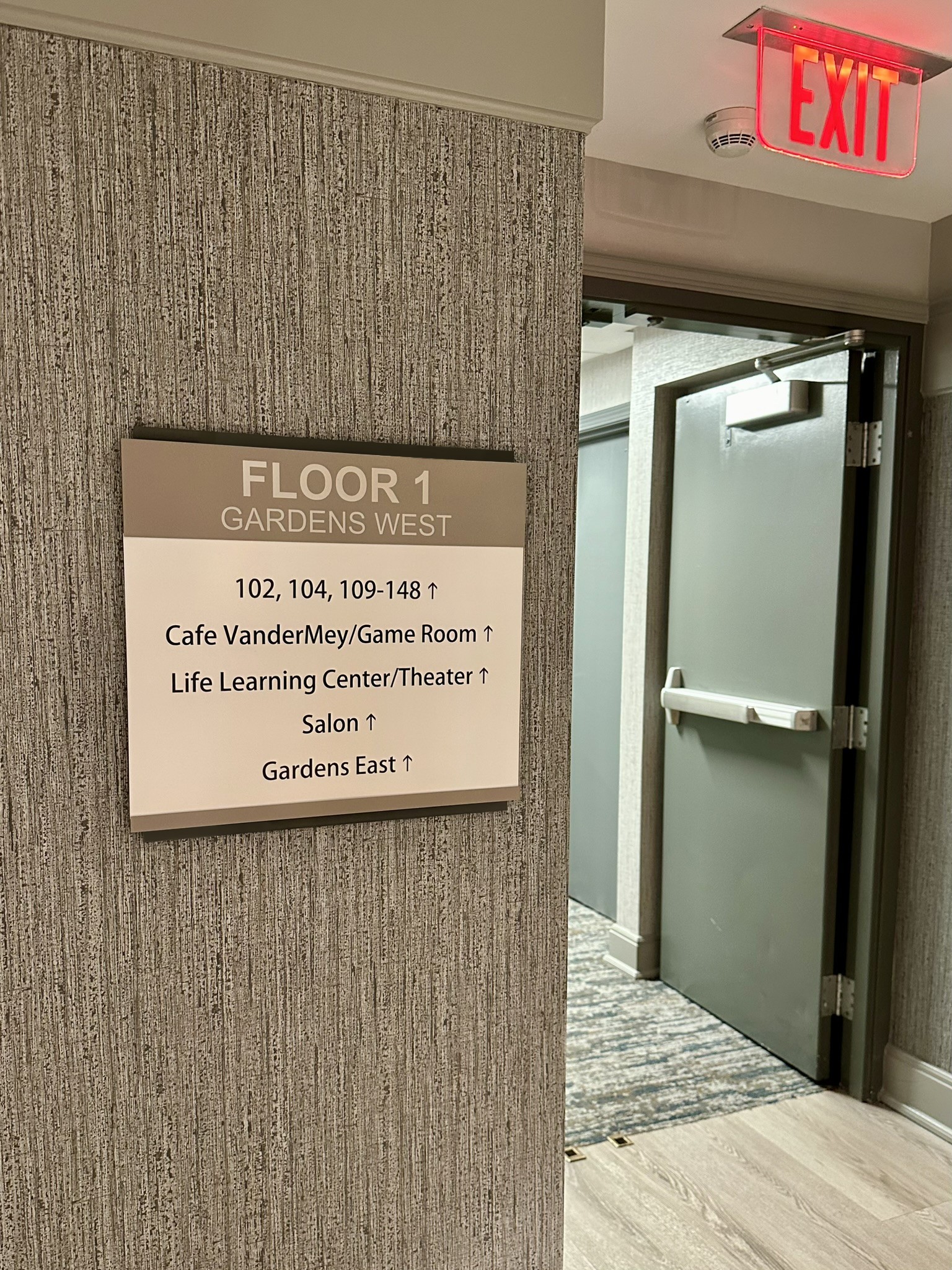 2/90 Sign Systems image 9