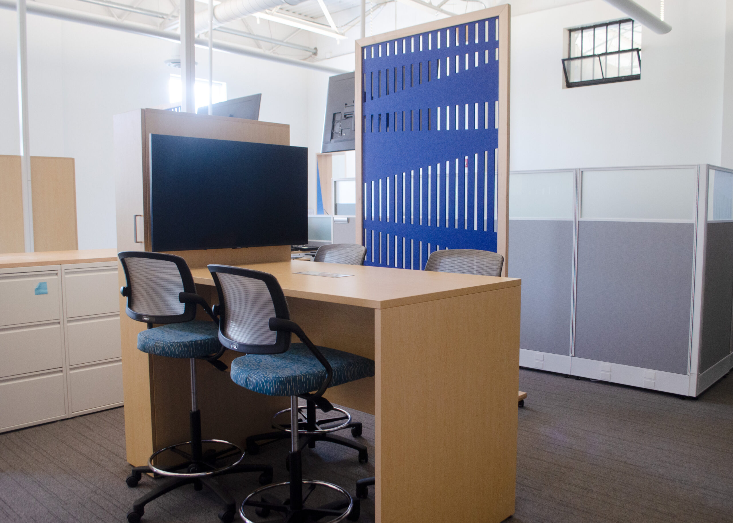King Business Interiors image 14