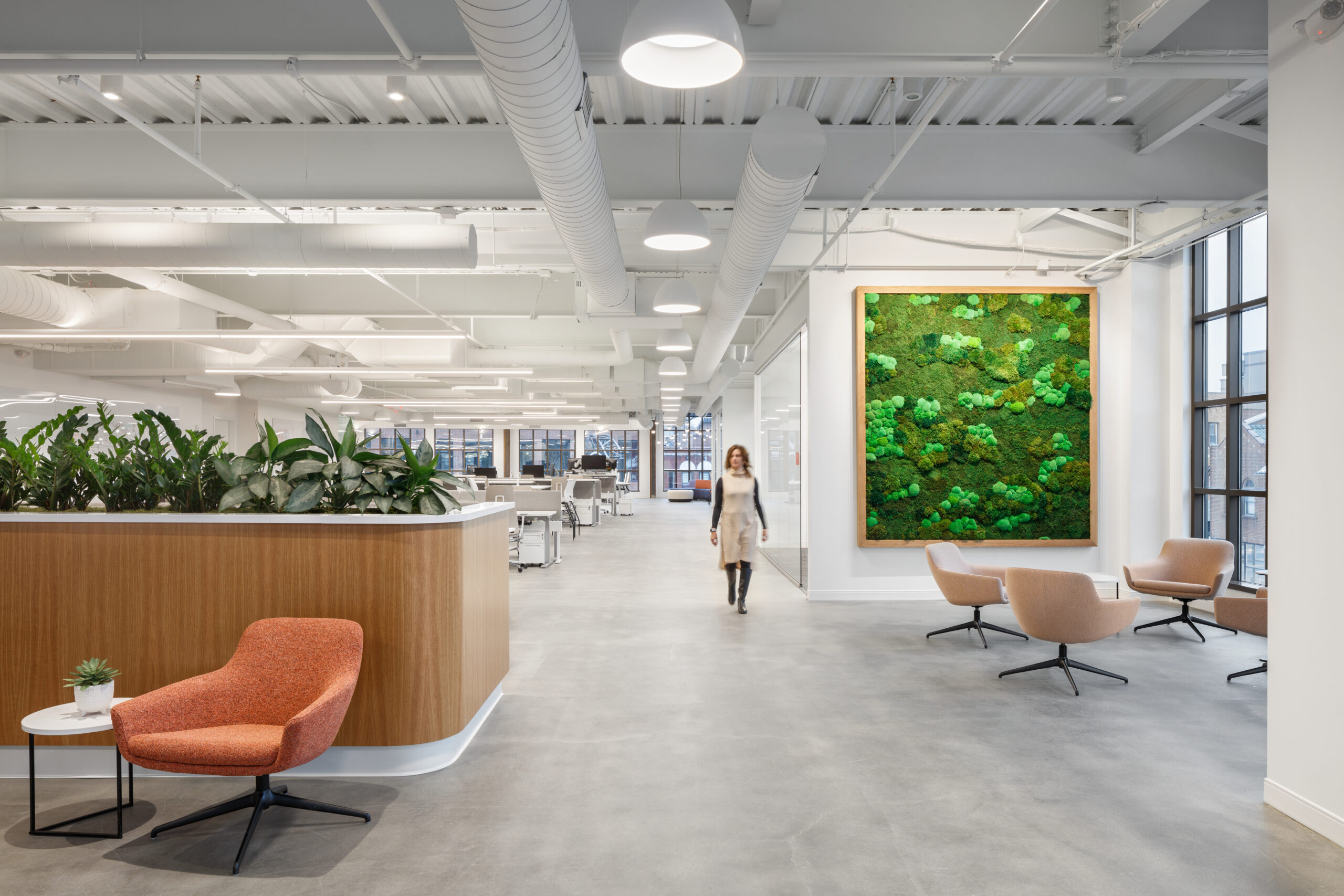 King Business Interiors image 13